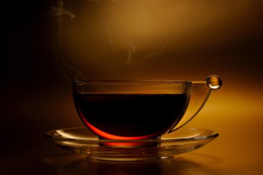 Bir fincan sıcak çay.