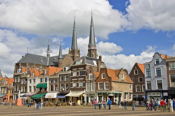 O centro da cidade de Delft, na Holanda — Fotografia de Stock