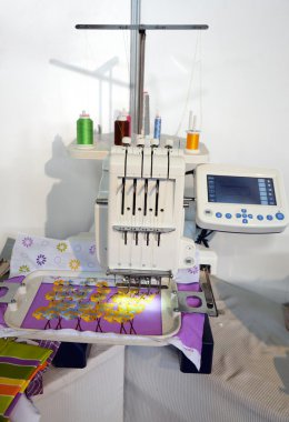 Dikiş makinesi