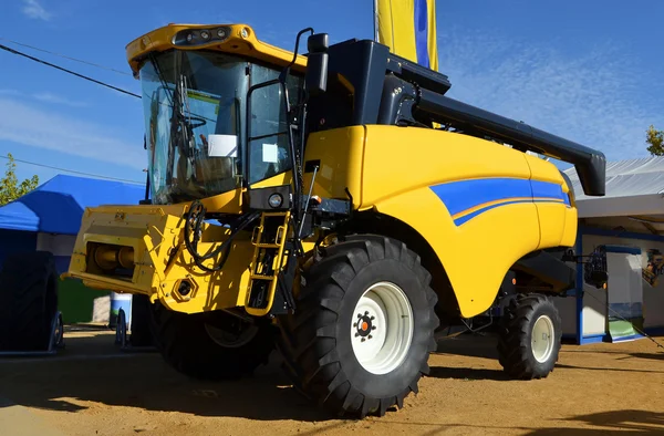 Combine harvester — Stock Photo, Image