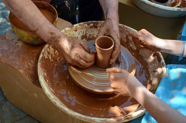 Ucznia i nauczyciela ceramiki — Zdjęcie stockowe