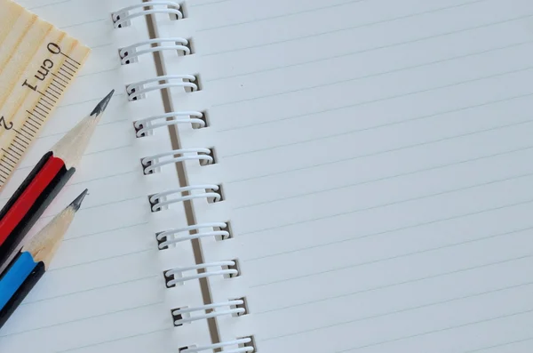 Blank notebook and pencil — Stock Photo, Image