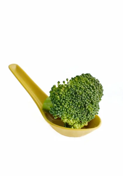 Zelenina brokolice izolované na bílém — Stock fotografie