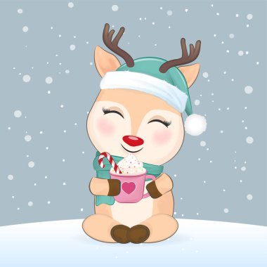 Bir fincan sıcak çikolatalı ya da sıcak kakaolu tatlı geyik ve kahve bardağında şeker kamışı. Noel ve yılbaşı resmi.