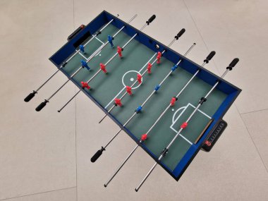 Ofis rahatlığı ve boş zaman için masa futbolu ekipmanları