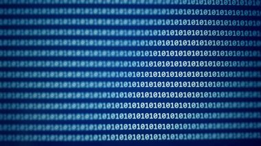 Bilgisayar ekranında dijital ikili kod verisi. Hacker konsepti arka planı. 