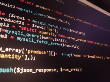 Kodlama kaynağı PHP kod ekranı. Soyut teknoloji geçmişi. Siber saldırı ya da güvenlik konsepti. Hacker izleme programı. Yazılım geliştirme