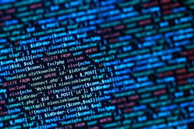 Web yazılım geliştirme geçmişi. Gerçek programcı monitörü ve ekran. Teknoloji php kodlama geçmişi. Mavi php monitörü
