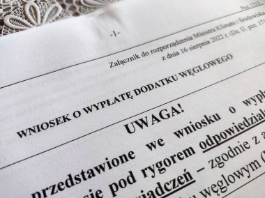 Polonya 'da kömür için ortak finansman başvurusu. Lehçe yazılmış bir kart.