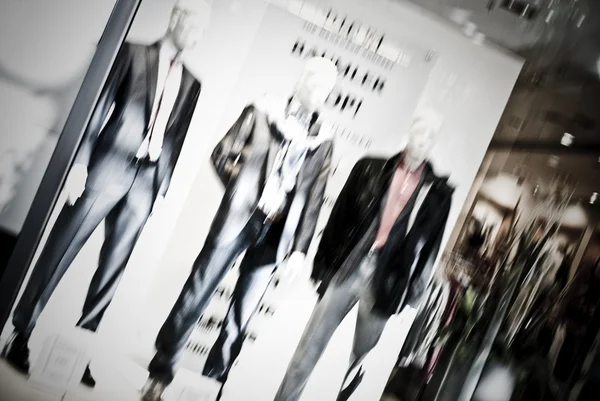 Compras en Silesia City Center en Katowice, Polonia — Foto de Stock