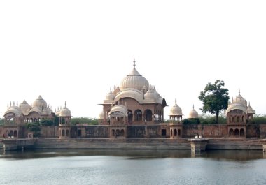 kusum - sarovar Tapınağı