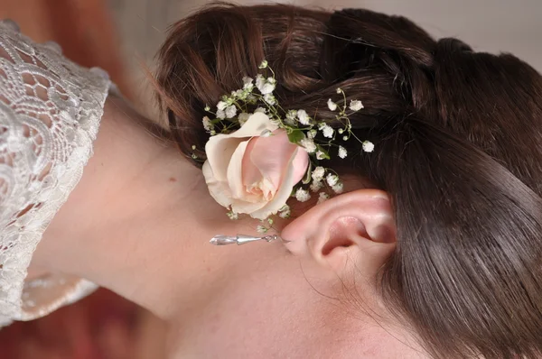 Hair with flowers — Stock Photo, Image