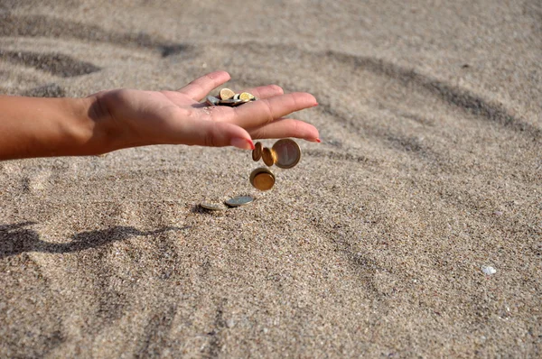 L'argent dans le sable — Photo