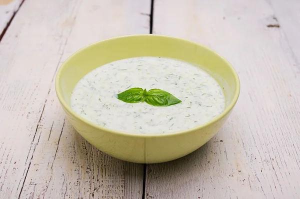 Hűtött tejszínes uborka leves Stock Kép