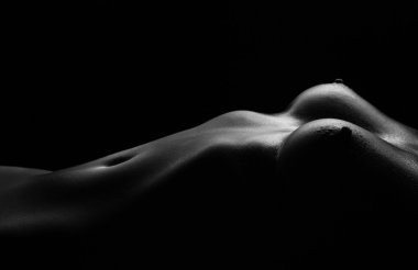 güzel bir kadının Yasası