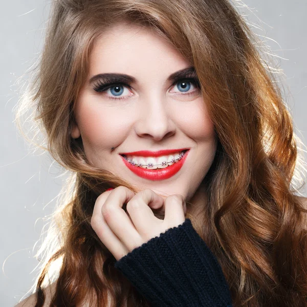 Beautiful smiling girl with braces — Stock Photo, Image