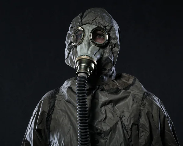 The man in a gas mask — Stock Photo, Image