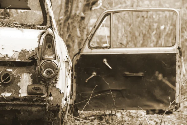 Wrak van oude auto — Stockfoto