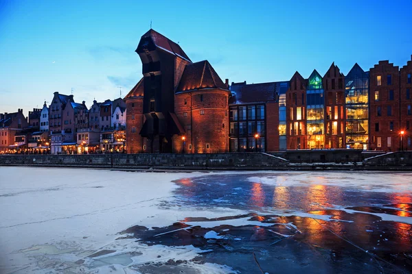 A cidade velha e porto em Gdansk no inverno — Fotografia de Stock