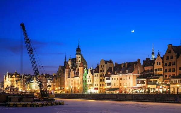 A cidade velha e o porto de Gdansk no inverno — Fotografia de Stock