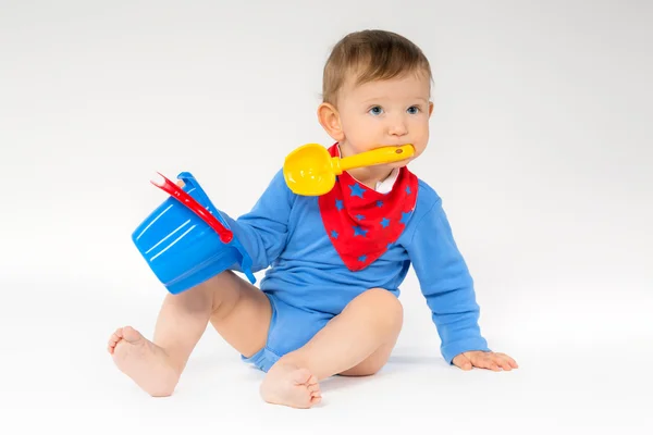 Édes baba egy játékkal — Stock Fotó