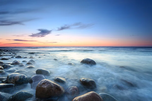 Сумерки на Балтийском море — стоковое фото