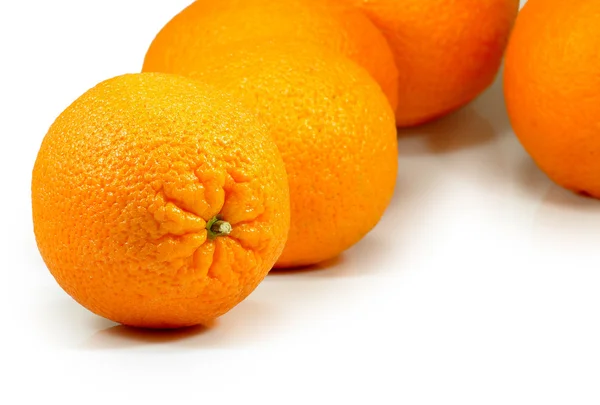 Orangen isolieren — Stockfoto
