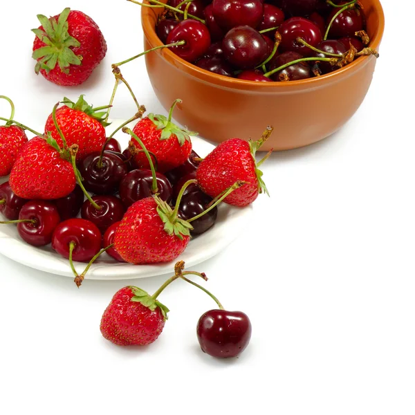 Strawberries and cherries closeup — Stock Photo, Image