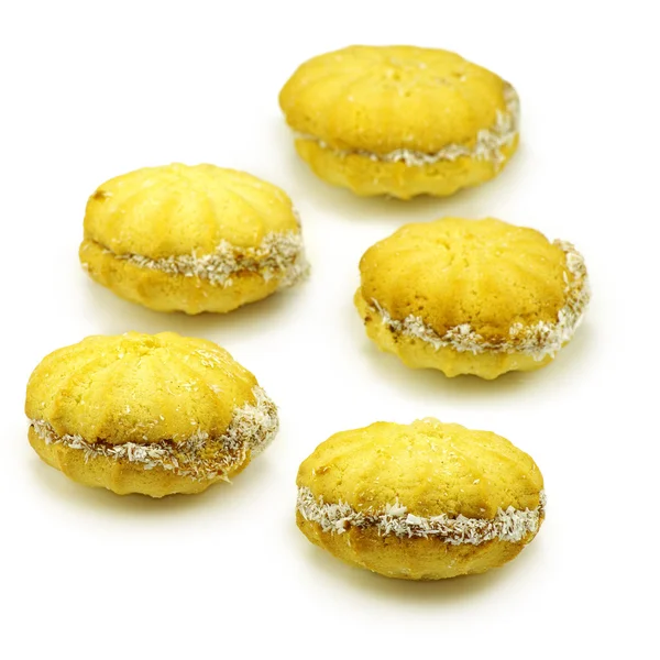 Imagen aislada de muchas cookies sobre fondo blanco — Foto de Stock