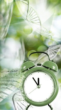 Parçacıkların akış oluşturduğu bir alarmlı saatin soyut görüntüsü. Arka planda biçimlendirilmiş DNA zincirleri