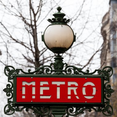Tipik Metropolitain işareti Paris, Fransa