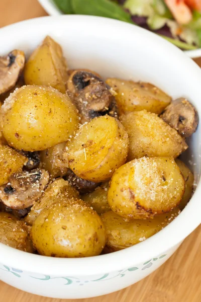 Gebakken aardappelen — Stockfoto