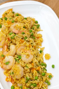 karides kızarmış pilav yapma