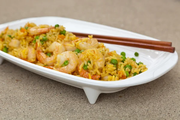 Hacer arroz frito con camarones —  Fotos de Stock