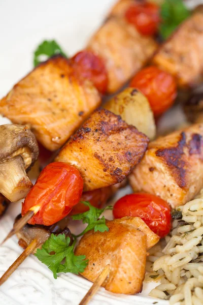 Salmon kebab — Stock Photo, Image