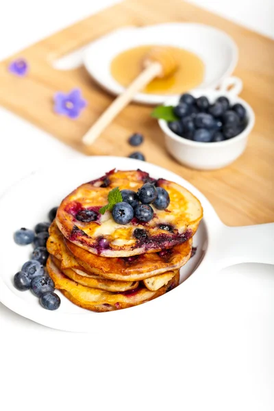 Pancakes with blueberries — Stock Photo, Image