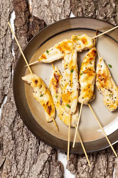 Chicken skewers — Stock Photo, Image