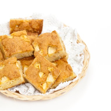 Bir elma kek parçaları