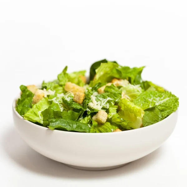 Salade César classique aux croûtons — Photo