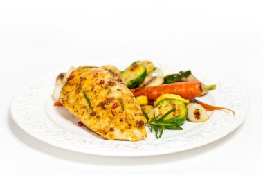 Sebzeli ızgara tavuk göğsü