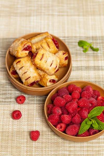 Hallon strudel biter — Stockfoto