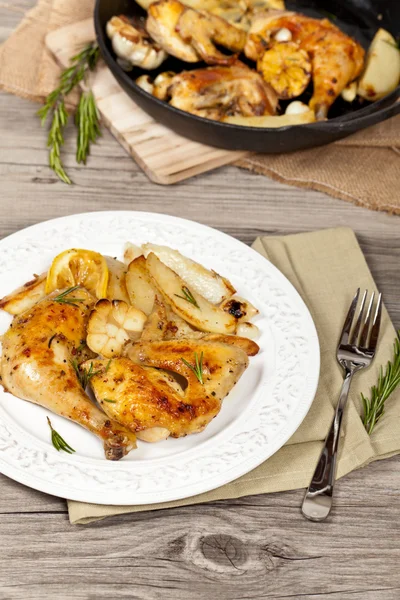 Roasted chicken thighs — Stock Photo, Image