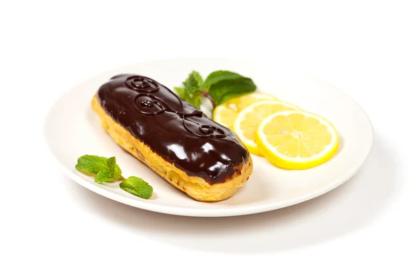 Chocolate eclairs — Stock Photo, Image