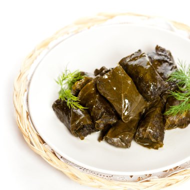 Doldurulmuş üzüm yaprakları.