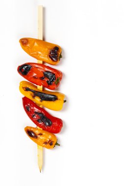 Mini tatlı biber şiş. seçici odak.