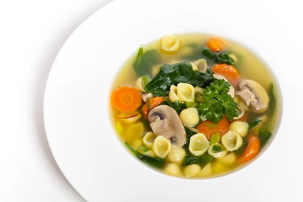 Gemüsesuppe mit Spinat und Nudeln — Stockfoto