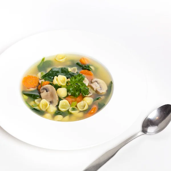 Sopa de verduras con espinacas y pasta —  Fotos de Stock