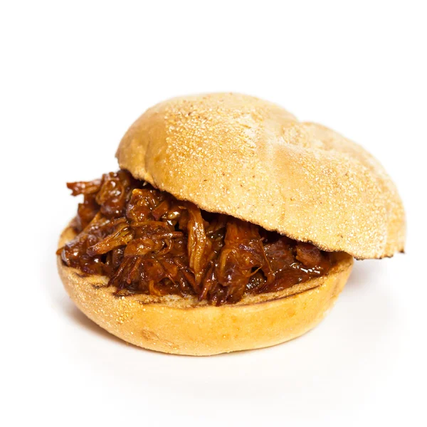 Barbacoa Sándwich de cerdo tirado con papas —  Fotos de Stock