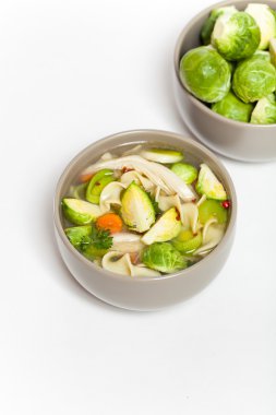 Brüksel lahanası çorbası