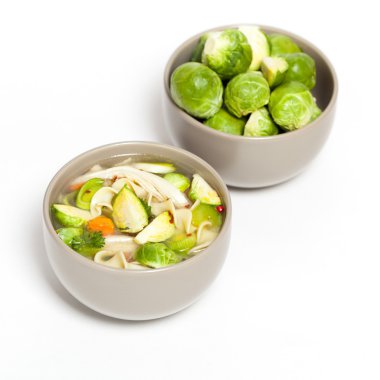 Brüksel lahanası çorbası